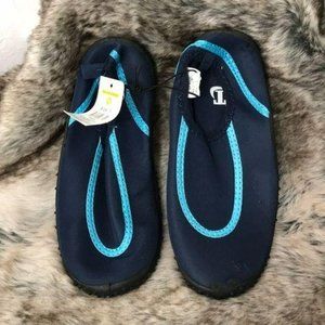 OT Revolution‎ Boys Blue sz 1 Swim Shoes